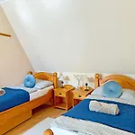 Szt. Flórián 3*